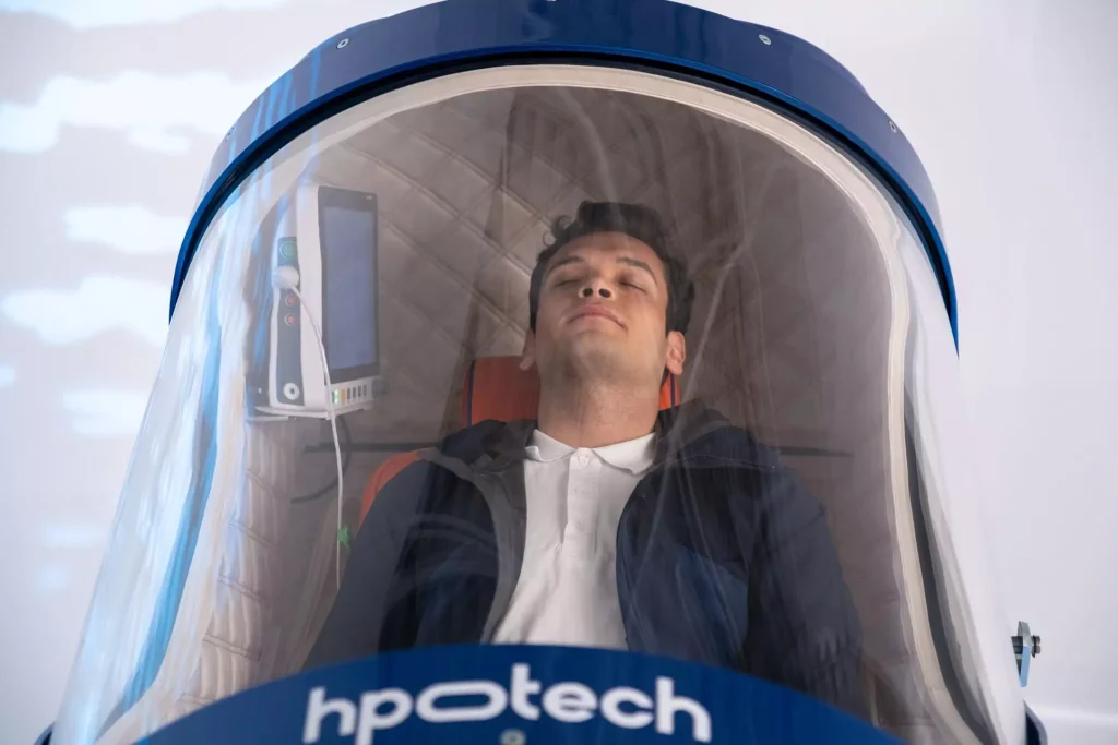 Apex Hypobaric Chamber-8 Apex Hypobaric Chamber-8