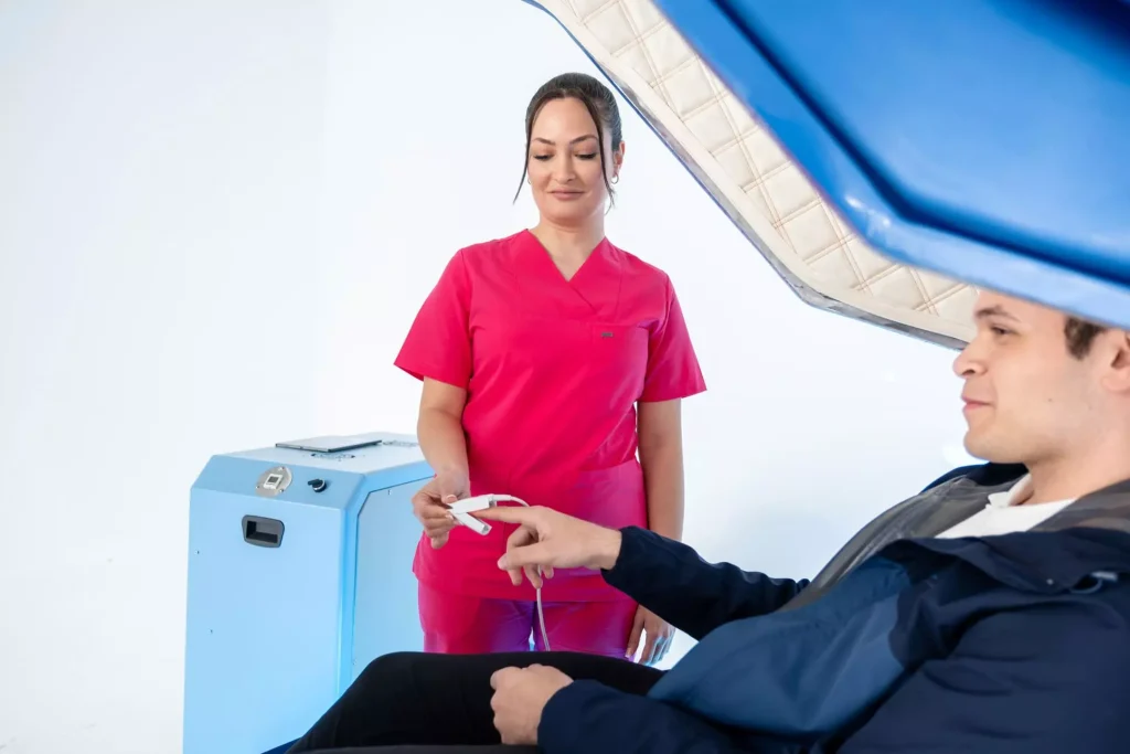 Apex Hypobaric Chamber-9 Apex Hypobaric Chamber-9